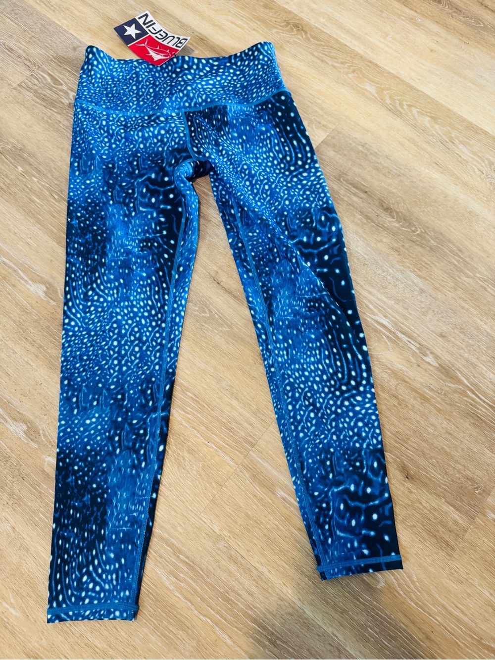 NWT BLUEFIN USA Whaleshark Leggings Small